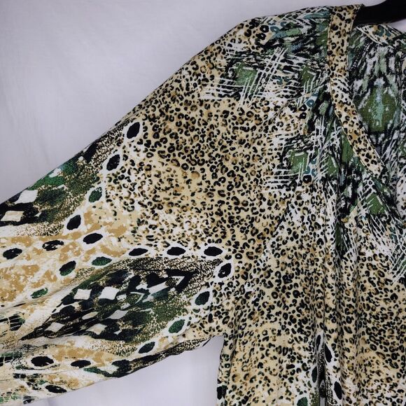 Fig & Flower Blouse Womens Large Green Yellow Leopard Print Abstract - Picture 3 of 10
